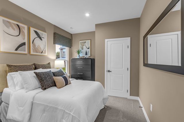 1009 Harwell Ln, Murfreesboro, TN 37128