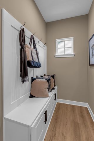 1009 Harwell Ln, Murfreesboro, TN 37128