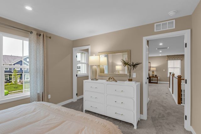 1009 Harwell Ln, Murfreesboro, TN 37128