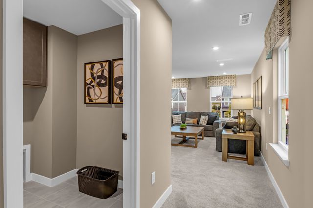 1009 Harwell Ln, Murfreesboro, TN 37128
