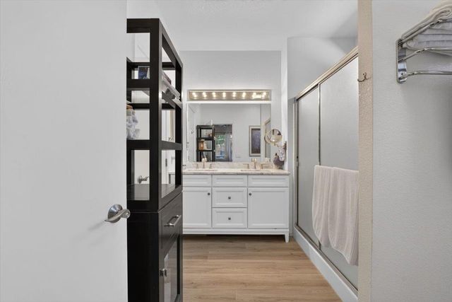 1772 Farmgate Ln, Lincoln, CA 95648