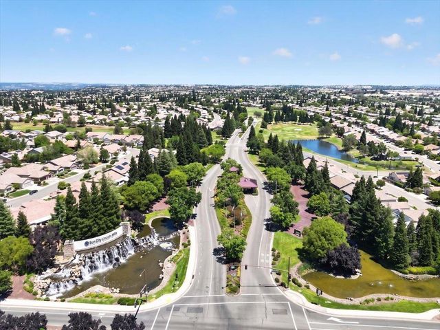 1772 Farmgate Ln, Lincoln, CA 95648