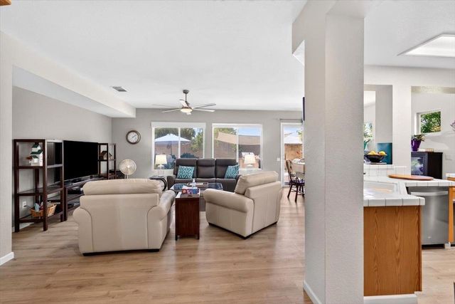 1772 Farmgate Ln, Lincoln, CA 95648