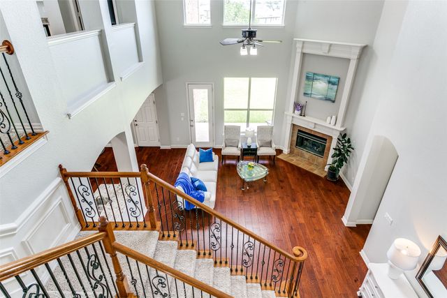 869 Winchester Drive, Lewisville, TX 75056