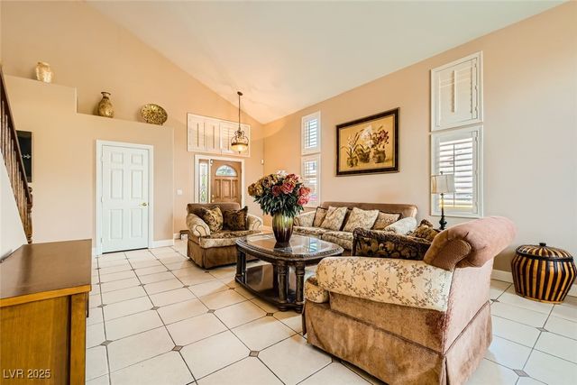 2635 Regency Cove Court, Las Vegas, NV 89121