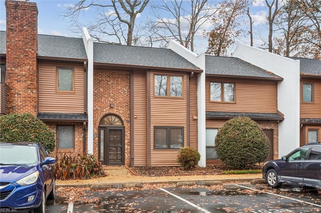 163 Windsor Castle Dr Apt B, Newport News, VA 23608