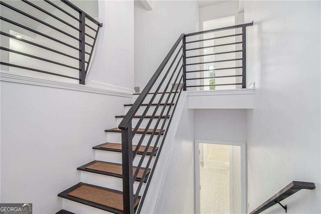 29 Greenwood Drive SW, Cartersville, GA 30120