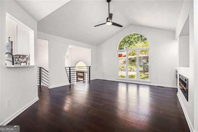 29 Greenwood Drive SW, Cartersville, GA 30120