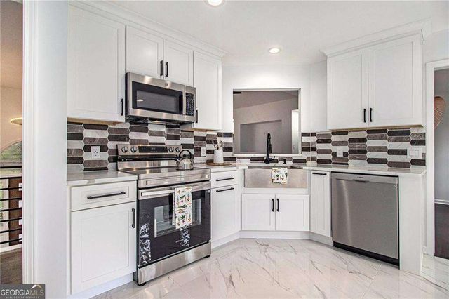 29 Greenwood Drive SW, Cartersville, GA 30120