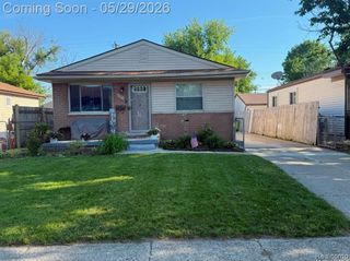 20555 Woodward Street, Clinton Township, MI 48035