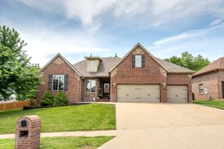 5895 South Teters Court, Springfield, MO 65804