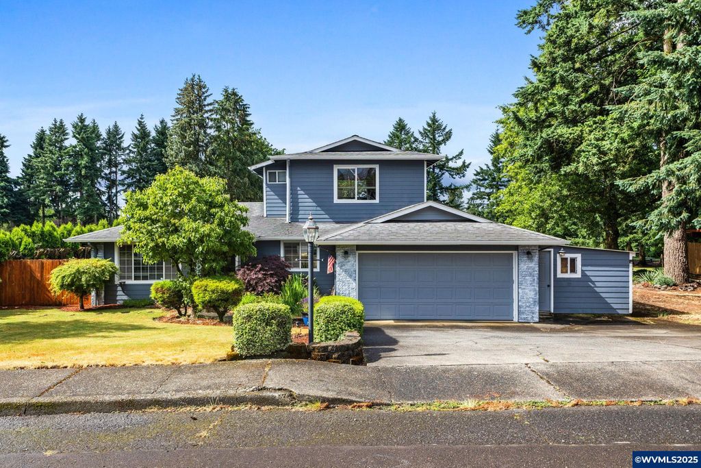 1427 Dawn Dr, Stayton, OR 97383