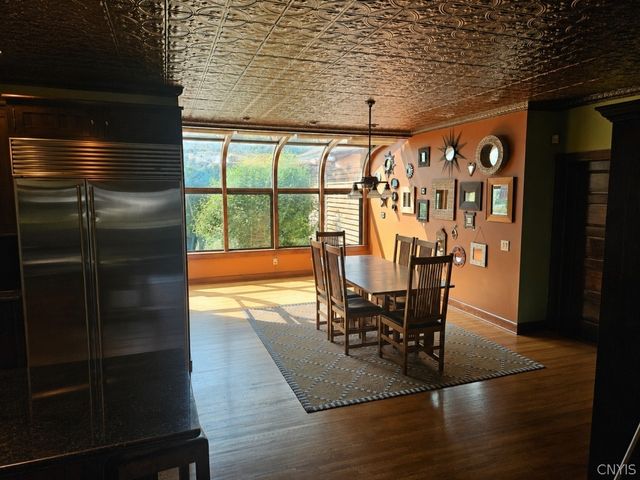 7705 Foxtail Pines, Clay, NY 13090