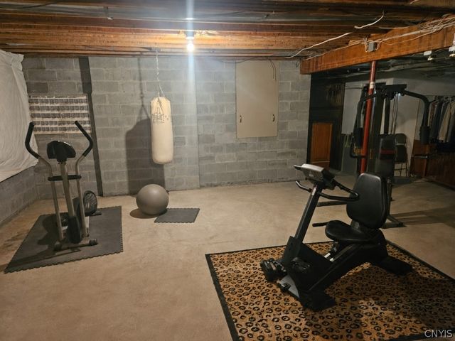 7705 Foxtail Pines, Clay, NY 13090