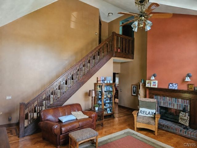 7705 Foxtail Pines, Clay, NY 13090
