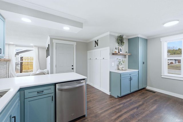 4002 Winterfield Run, Fort Wayne, IN 46804