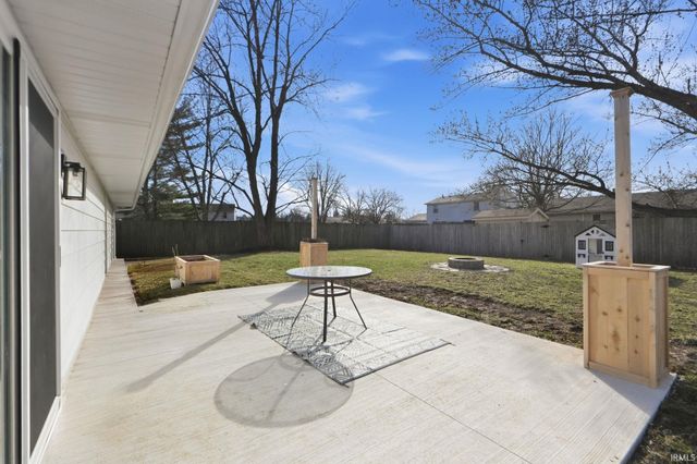 4002 Winterfield Run, Fort Wayne, IN 46804