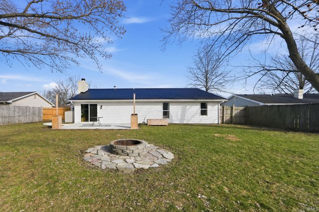 4002 Winterfield Run, Fort Wayne, IN 46804