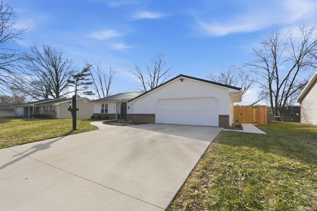 4002 Winterfield Run, Fort Wayne, IN 46804