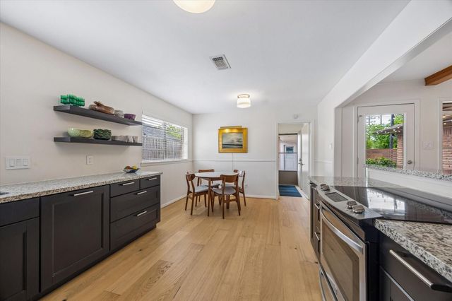 6622 Kury Lane, Houston, TX 77008