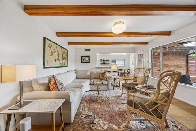 6622 Kury Lane, Houston, TX 77008