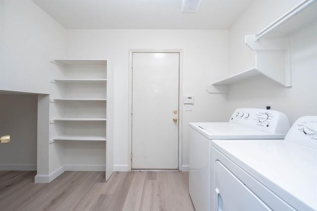 10218 Peridot Cove, Houston, TX 77095