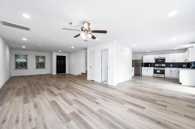 10218 Peridot Cove, Houston, TX 77095