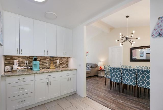 1962 E Baristo Road, Palm Springs, CA 92262