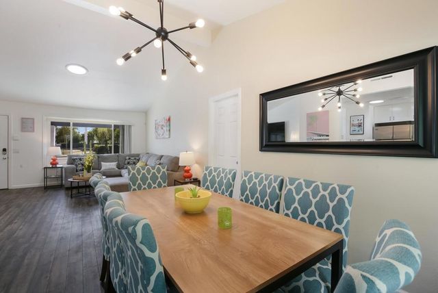 1962 E Baristo Road, Palm Springs, CA 92262