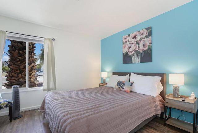 1962 E Baristo Road, Palm Springs, CA 92262