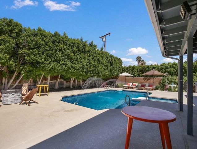 1962 E Baristo Road, Palm Springs, CA 92262