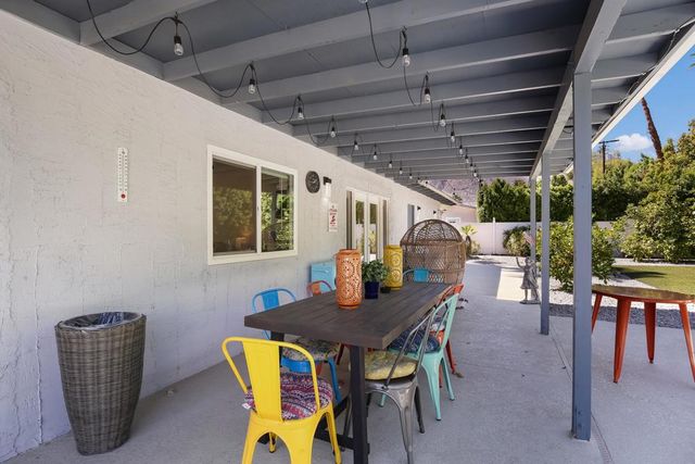 1962 E Baristo Road, Palm Springs, CA 92262