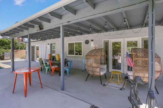 1962 E Baristo Road, Palm Springs, CA 92262