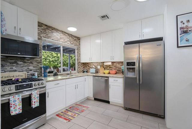 1962 E Baristo Road, Palm Springs, CA 92262