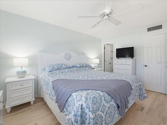101 PARK BOULEVARD S 307, Venice, FL 34285