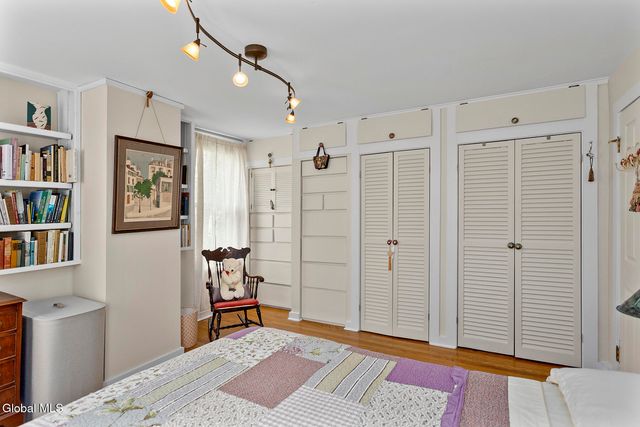 129 Spring Street, Saratoga Springs, Inside, NY 12866