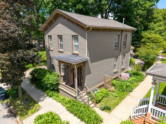 129 Spring Street, Saratoga Springs, Inside, NY 12866