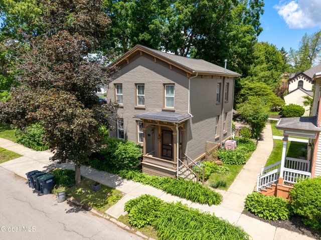 129 Spring Street, Saratoga Springs, Inside, NY 12866