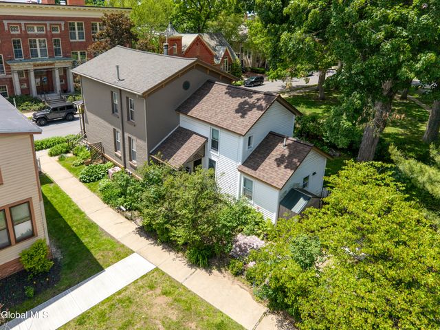 129 Spring Street, Saratoga Springs, Inside, NY 12866