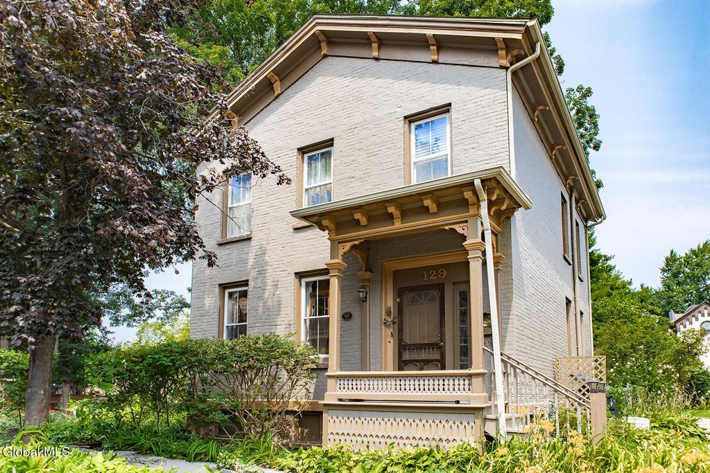 129 Spring Street, Saratoga Springs, Inside, NY 12866