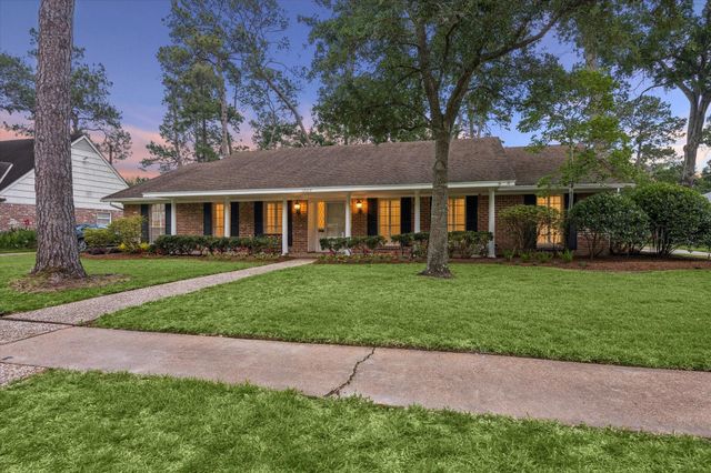 12419 Overcup Drive, Houston, TX 77024