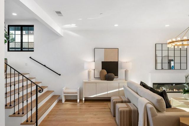 1476 Drake Avenue, Burlingame, CA 94010