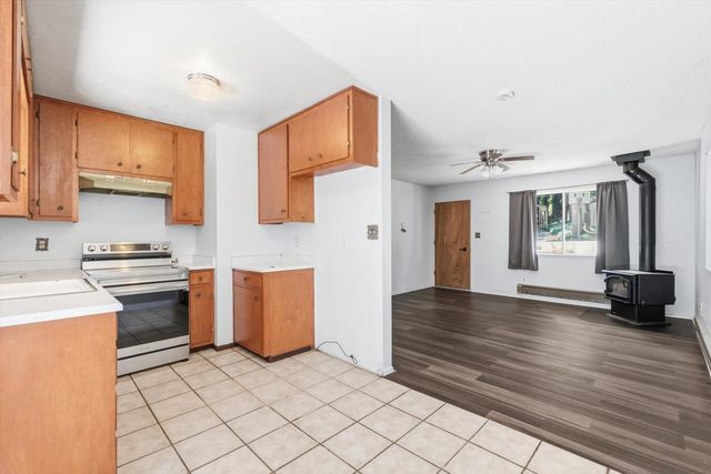 2792 Loyal Ln, Pollock Pines, CA 95726