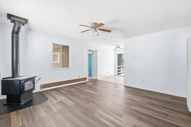 2792 Loyal Ln, Pollock Pines, CA 95726