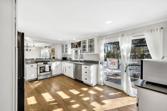 169 Cedric Road, Centerville, MA 02632