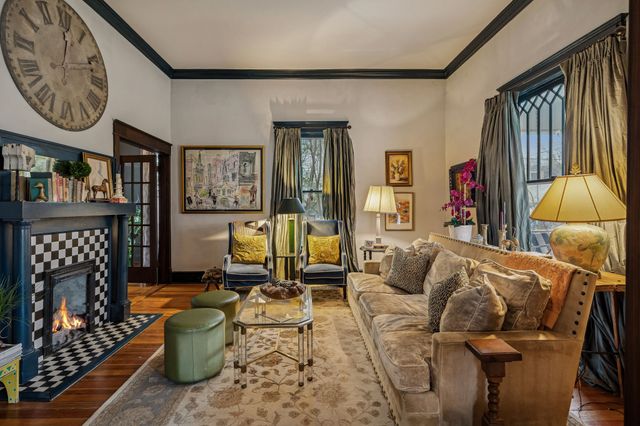 1115 S High St, Columbia, TN 38401