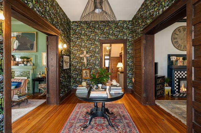 1115 S High St, Columbia, TN 38401