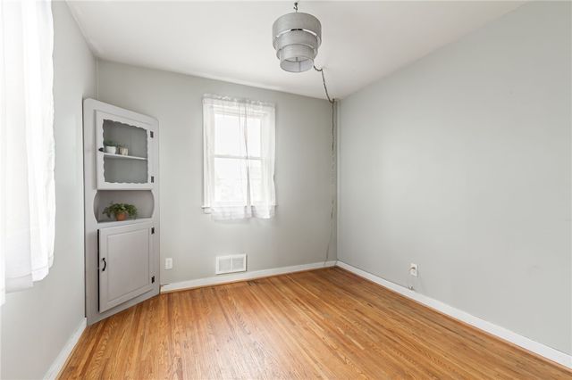 266 Brayton Road, Greece, NY 14616