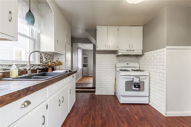 266 Brayton Road, Greece, NY 14616