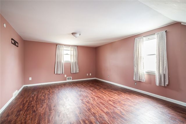 266 Brayton Road, Greece, NY 14616